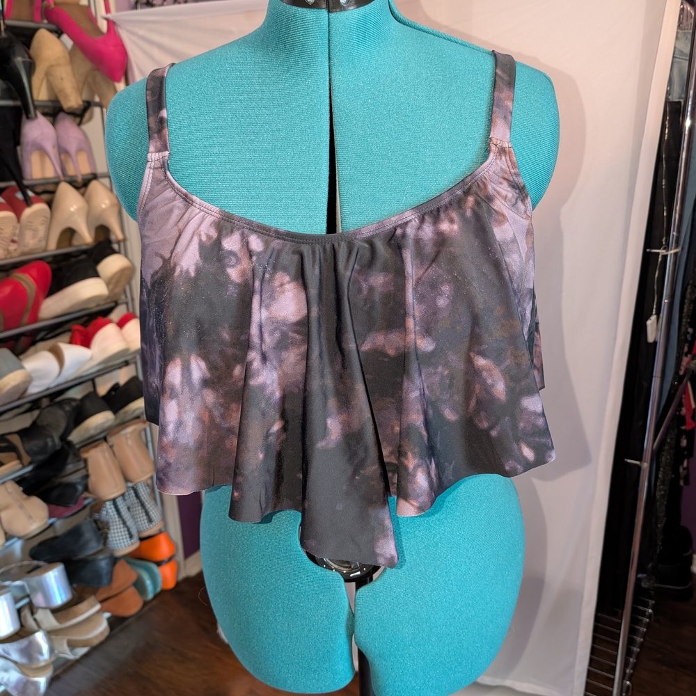 Black and Purple Flounce Swim Top